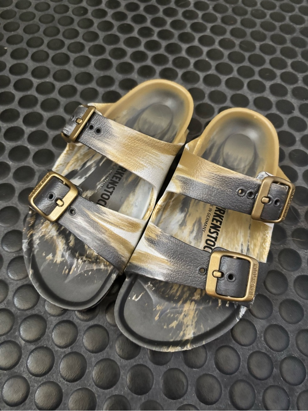 Kids' Metallic Black & Gold Double Strap Sandals - Birkenstock Arizona Eva BNWOT